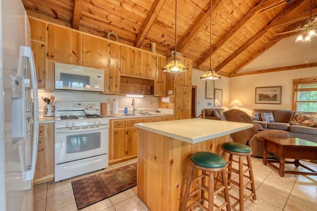 1795 Ivy Mountain Road, Hiawassee GA 30546 - Photo