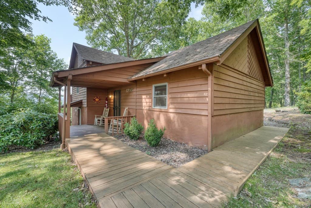 1795 Ivy Mountain Road, Hiawassee GA 30546 - Photo