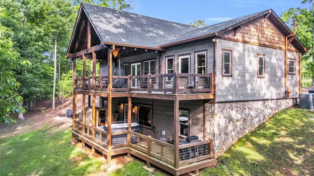 566 High Meadows Drive, Morganton GA 30560 - Primary photo
