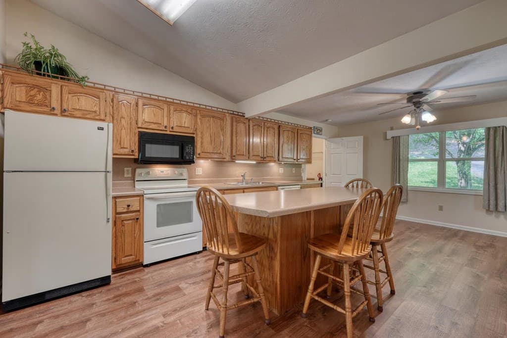 43 Diane Street, Blairsville GA 30512 - Photo