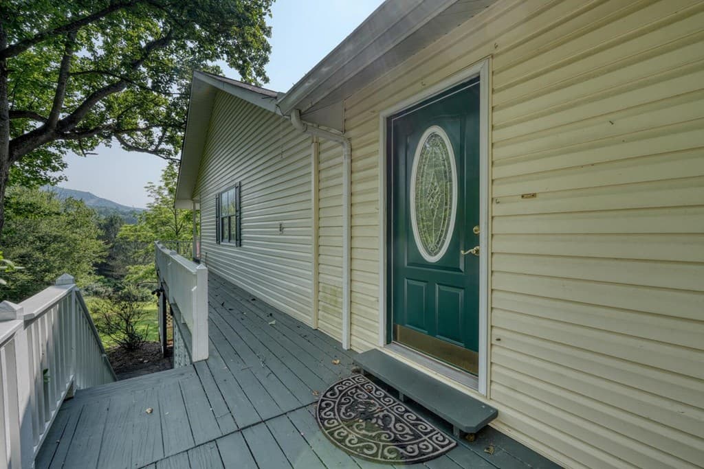 43 Diane Street, Blairsville GA 30512 - Photo