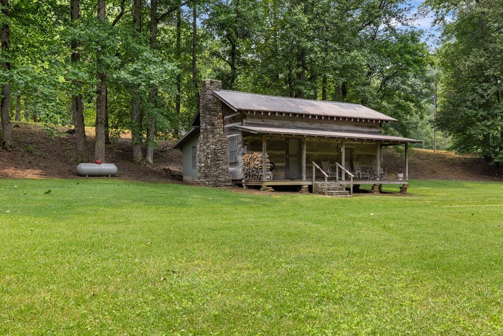 7320 Chestnut Valley Road, Hiawassee GA 30546 - Photo