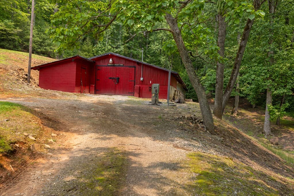 7320 Chestnut Valley Road, Hiawassee GA 30546 - Photo
