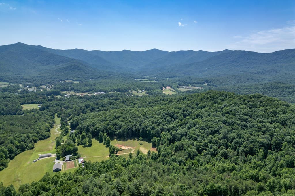 26.18 AC Green Road, Young Harris GA 30582 - Photo