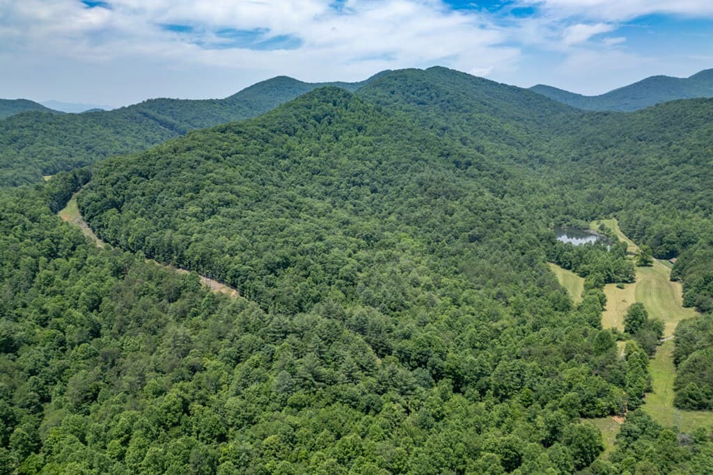 26.18 AC Green Road, Young Harris GA 30582 - Photo