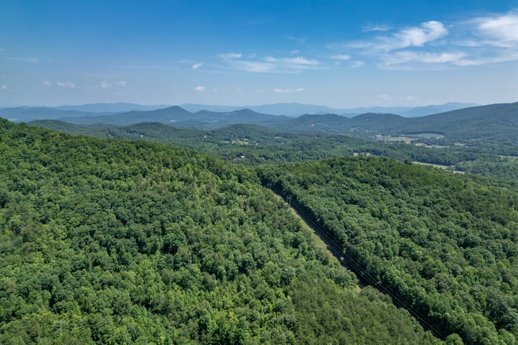 26.18 AC Green Road, Young Harris GA 30582 - Photo