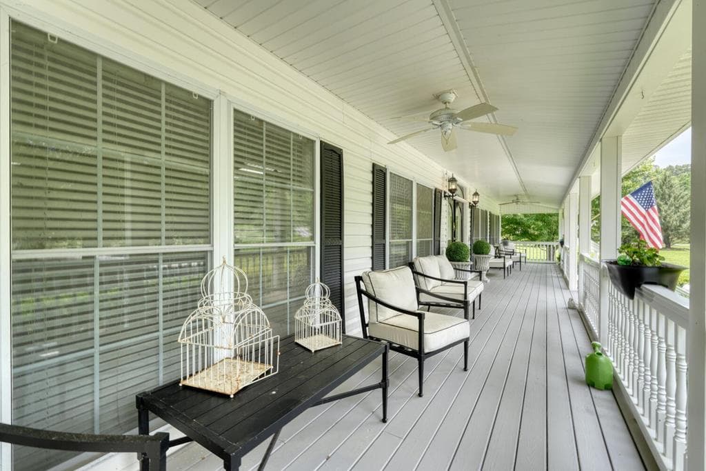 162 Grandview Drive, Young Harris GA 30582 - Photo