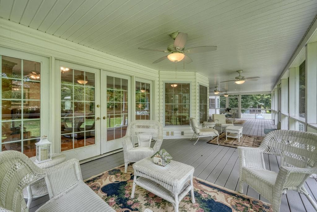 162 Grandview Drive, Young Harris GA 30582 - Photo