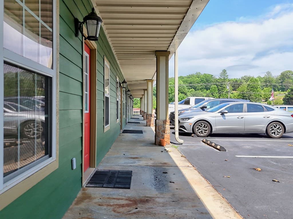 3280 Nc-69, Hayesville NC 28904 - Photo
