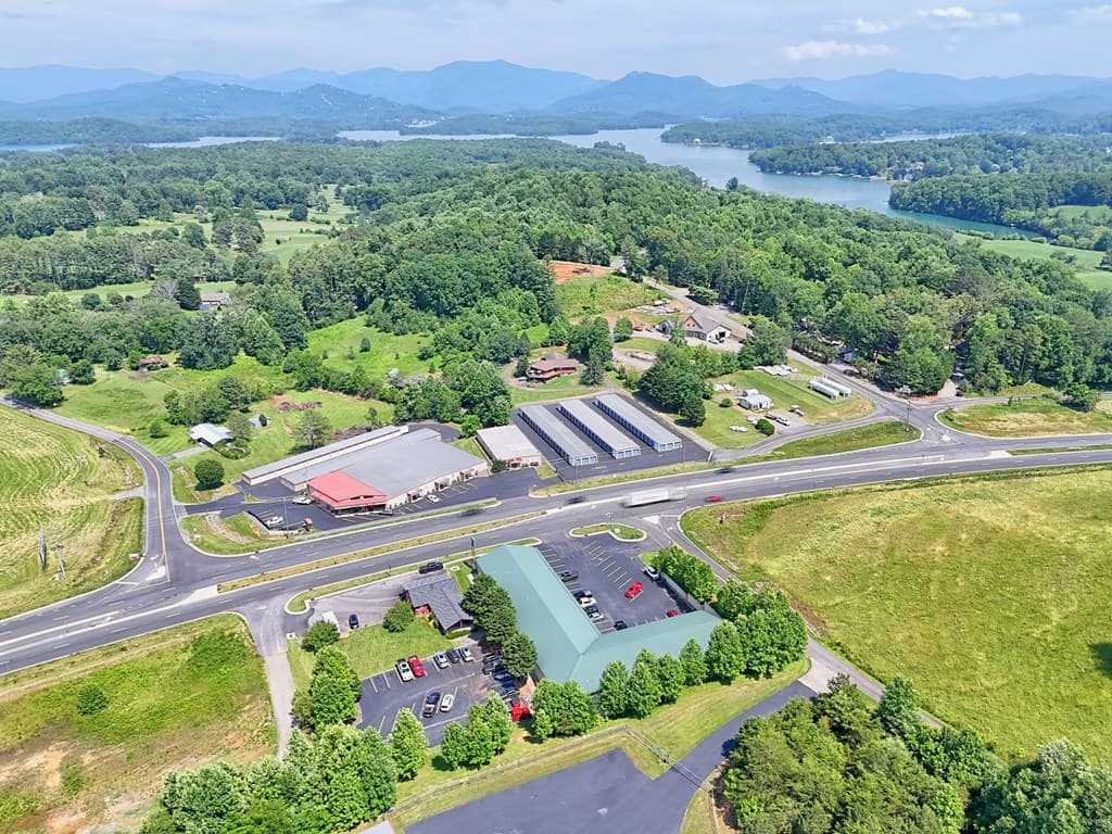 3280 Nc-69, Hayesville NC 28904 - Photo