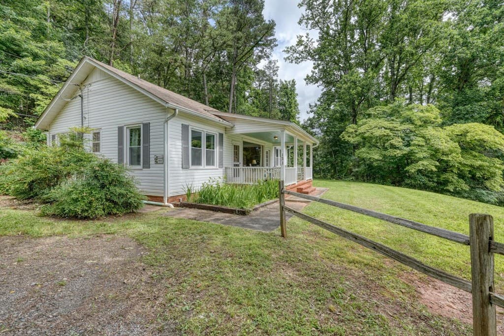 131 Wonderview Drive, Hayesville NC 28904 - Photo
