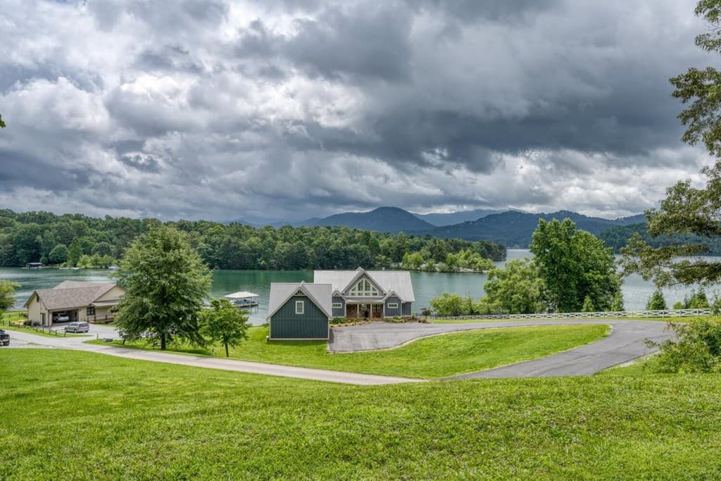 131 Wonderview Drive, Hayesville NC 28904 - Photo