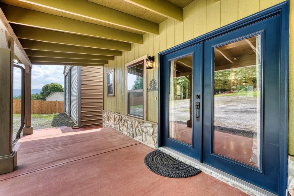 1529 Cedar View Lane, Hiawassee GA 30546 - Photo