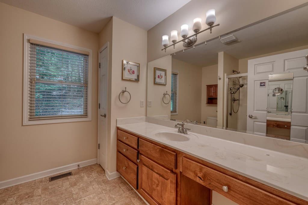 2087 Woodlake Lane, Young Harris GA 30582 - Photo