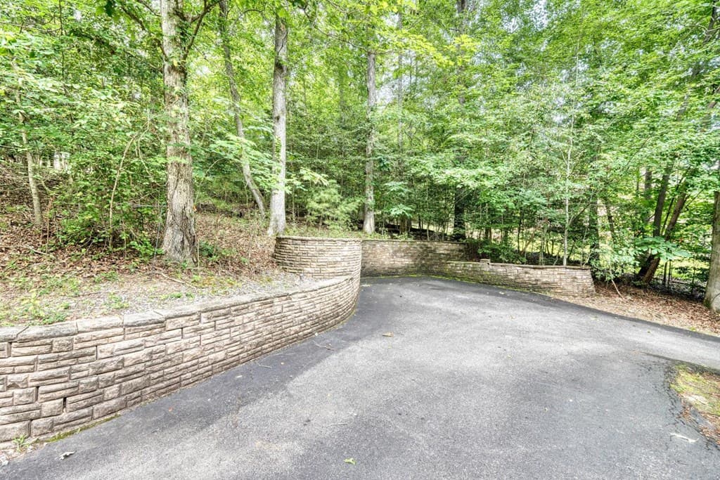 2087 Woodlake Lane, Young Harris GA 30582 - Photo