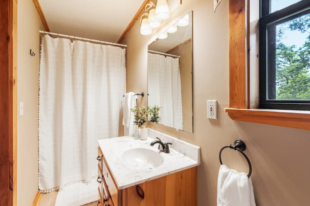 1133 Garrett Circle, Blairsville GA 30512 - Photo