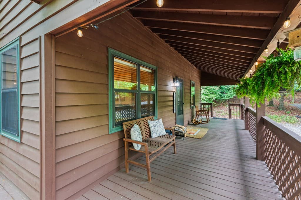 1133 Garrett Circle, Blairsville GA 30512 - Photo