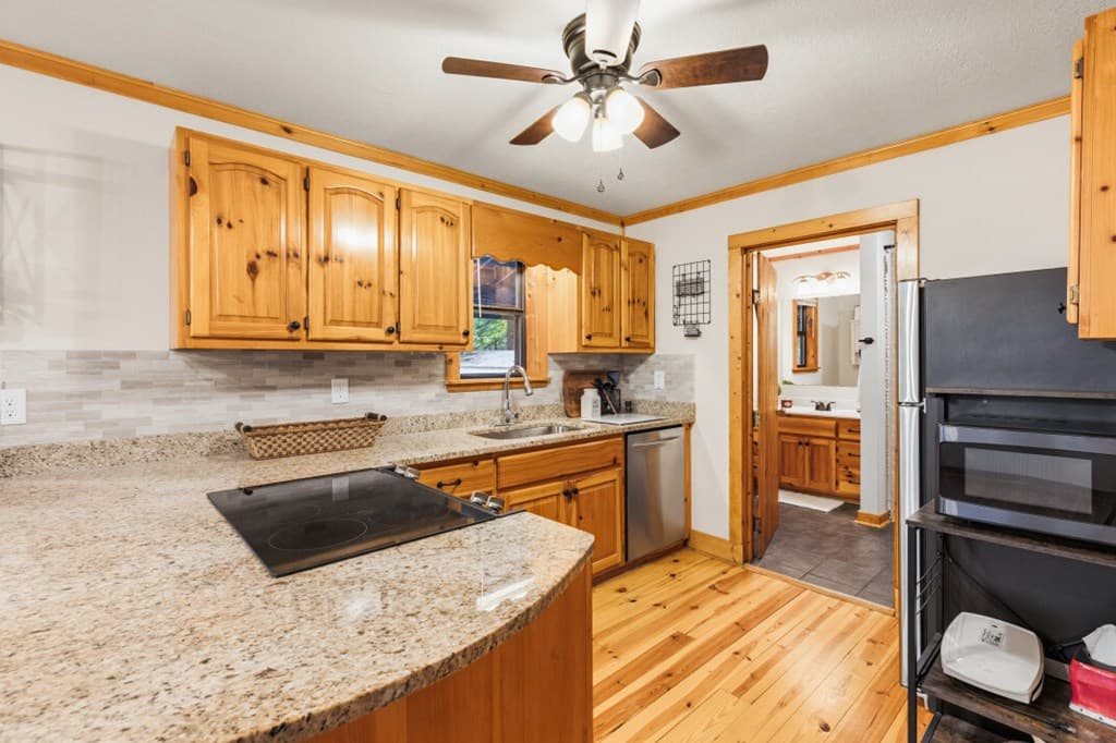 1133 Garrett Circle, Blairsville GA 30512 - Photo
