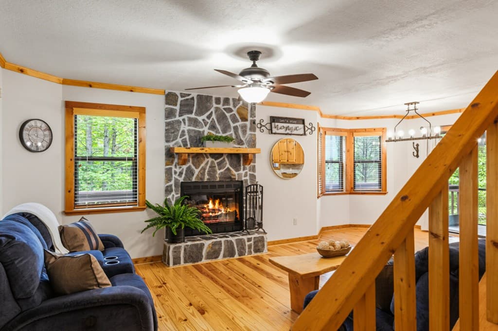 1133 Garrett Circle, Blairsville GA 30512 - Photo
