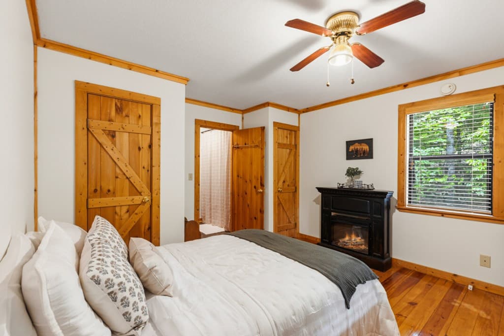 1133 Garrett Circle, Blairsville GA 30512 - Photo