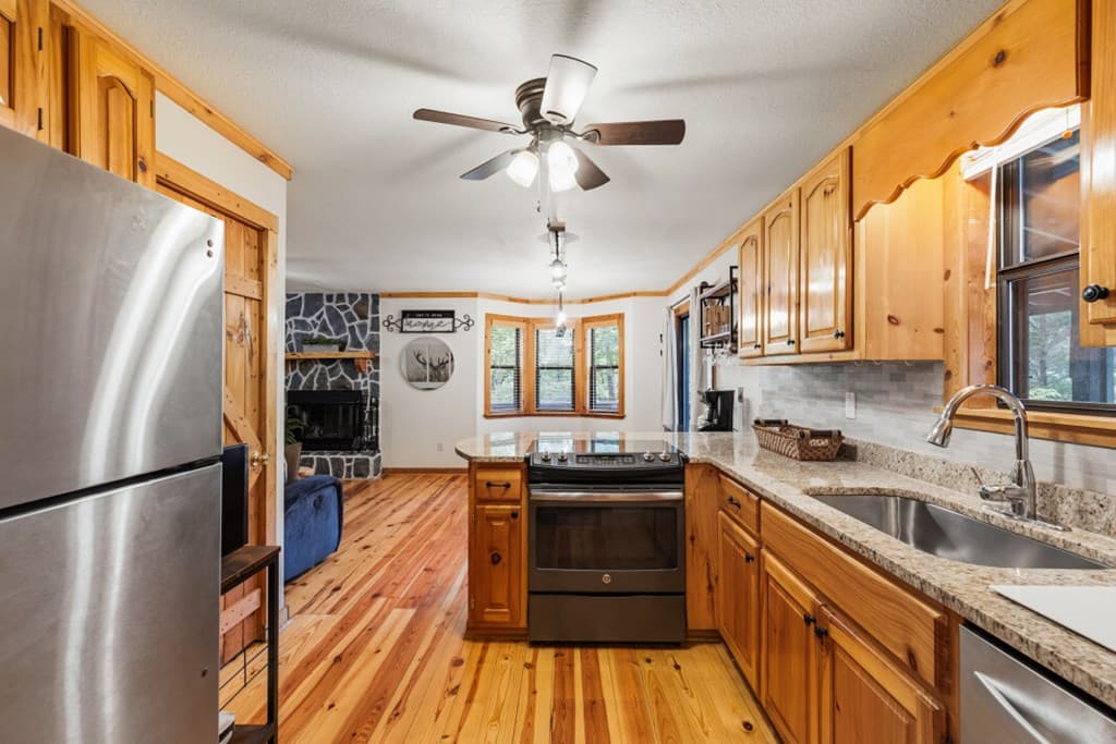 1133 Garrett Circle, Blairsville GA 30512 - Photo