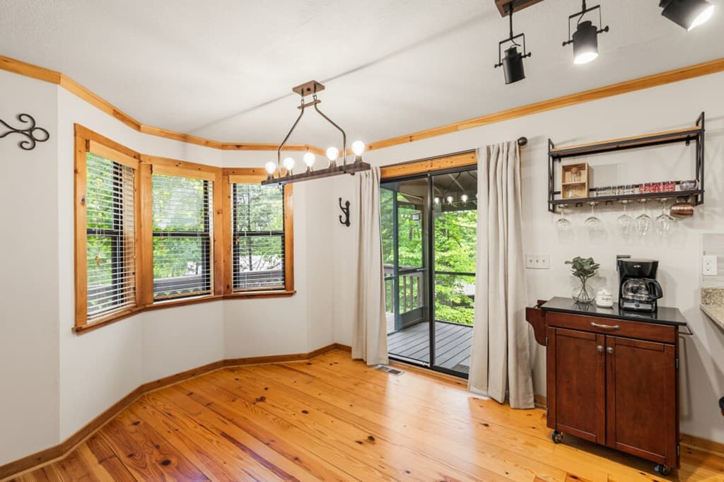 1133 Garrett Circle, Blairsville GA 30512 - Photo