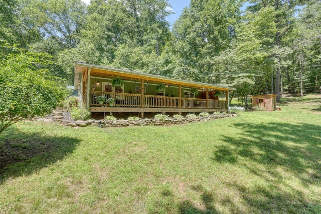 243 Chattahoochee Acres, Cleveland GA 30528 - Photo