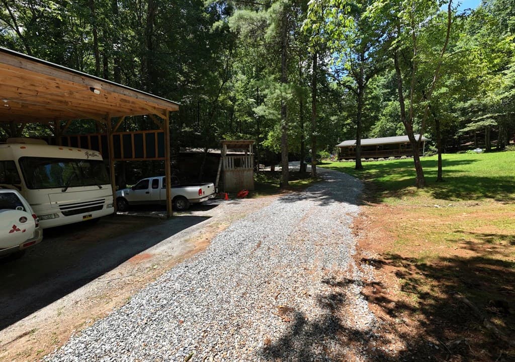 243 Chattahoochee Acres, Cleveland GA 30528 - Photo
