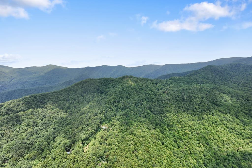 1 Lories Mountain Drive, Hayesville NC 28904 - Photo