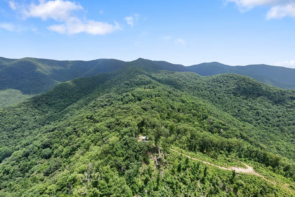 1 Lories Mountain Drive, Hayesville NC 28904 - Photo