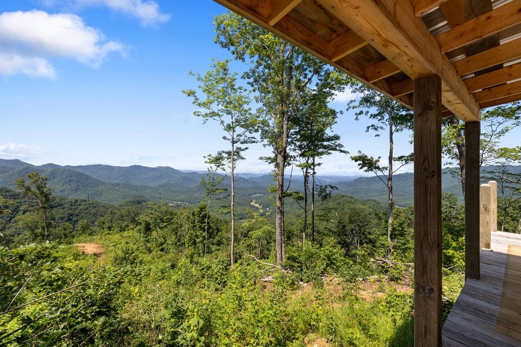 1 Lories Mountain Drive, Hayesville NC 28904 - Photo