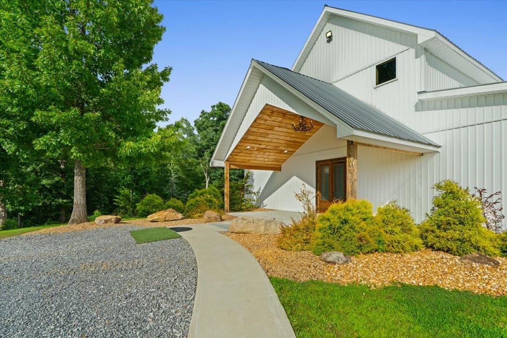 2948 Holly Creek Cool Springs Road, Chatsworth GA 30705 - Photo