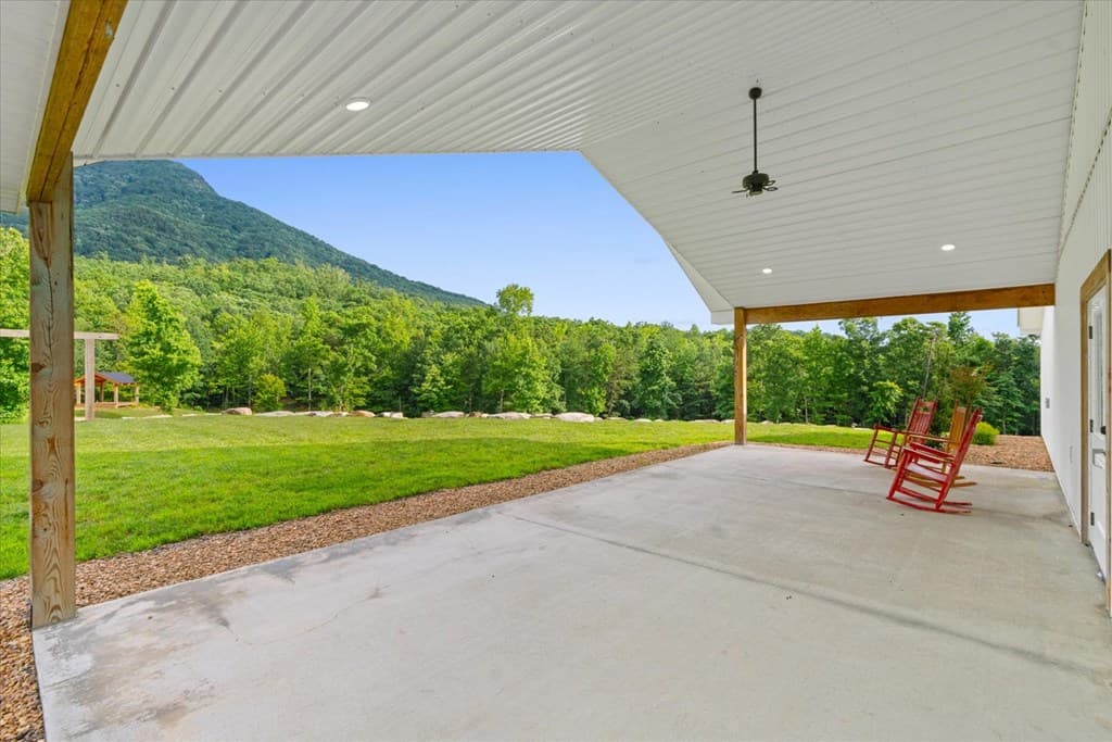 2948 Holly Creek Cool Springs Road, Chatsworth GA 30705 - Photo