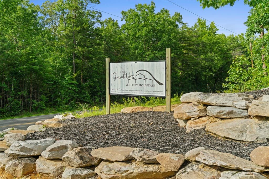 2948 Holly Creek Cool Springs Road, Chatsworth GA 30705 - Photo
