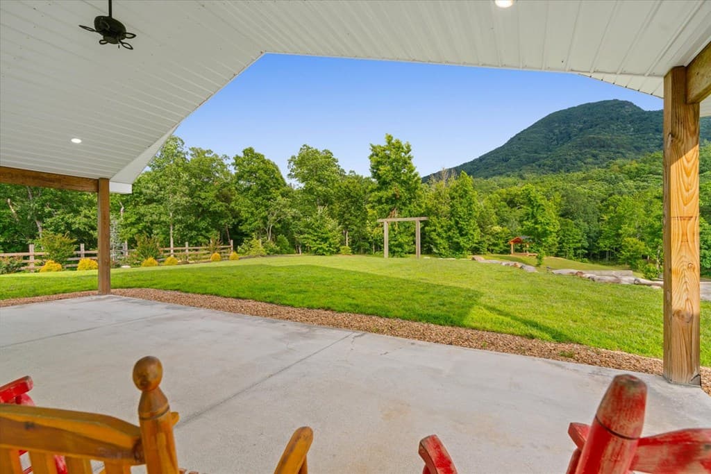 2948 Holly Creek Cool Springs Road, Chatsworth GA 30705 - Photo