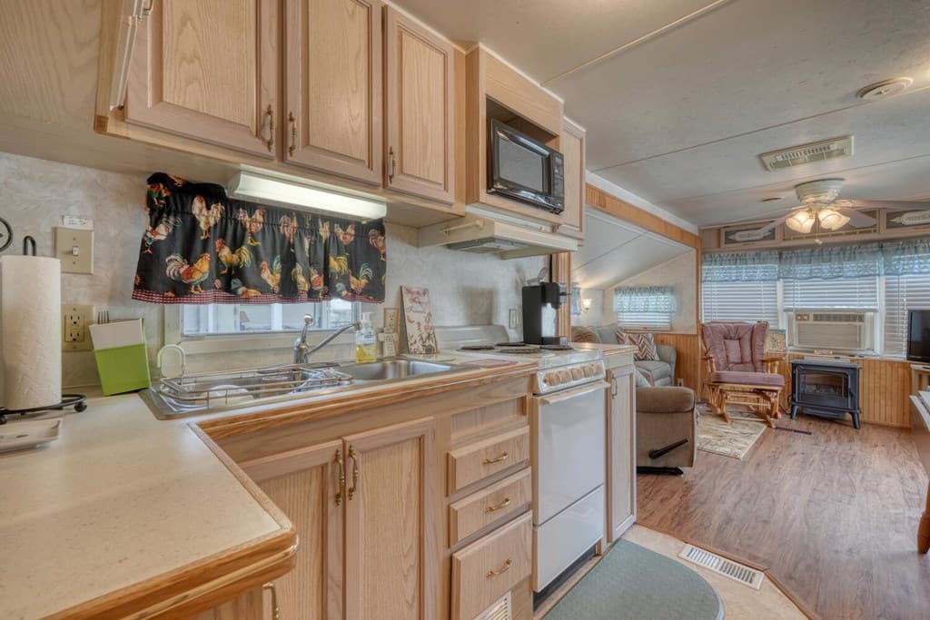 4360 Riverbank Run, Hiawassee GA 30546 - Photo