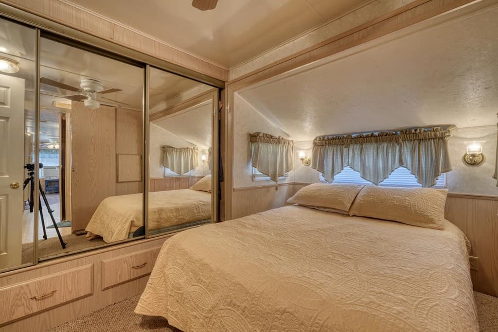 4360 Riverbank Run, Hiawassee GA 30546 - Photo
