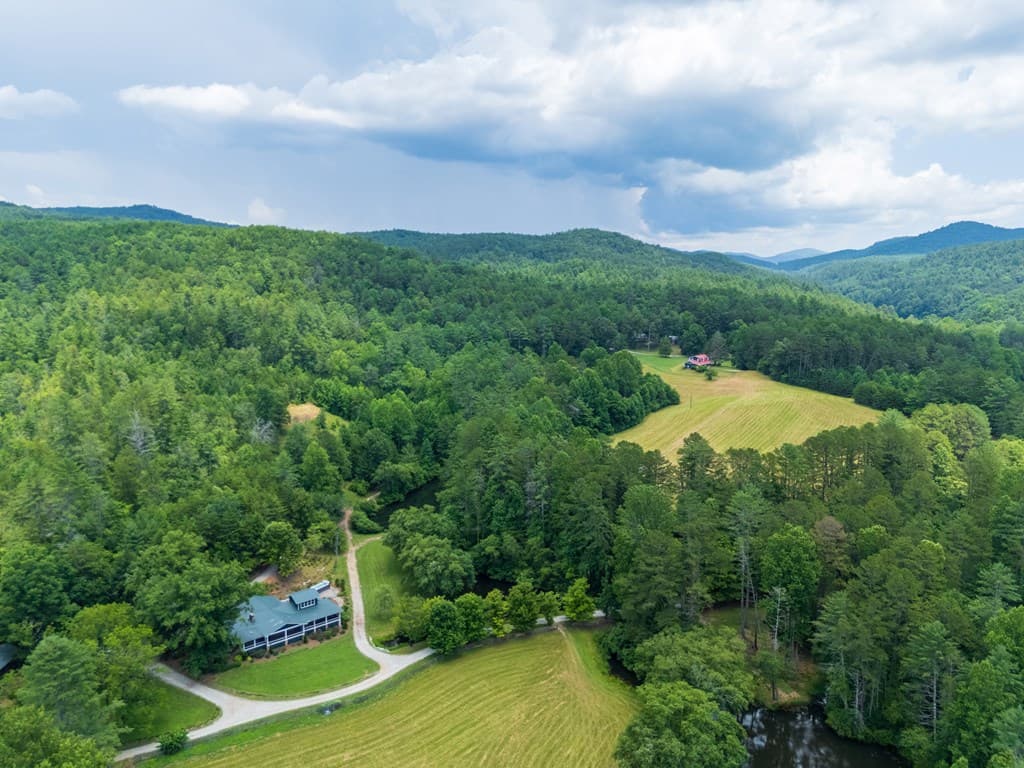 9883 Warwoman Road, Clayton GA 30525 - Photo