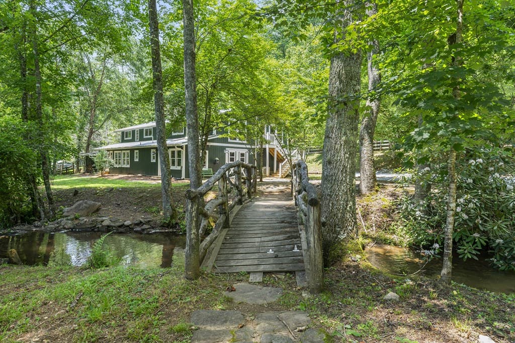 9883 Warwoman Road, Clayton GA 30525 - Photo