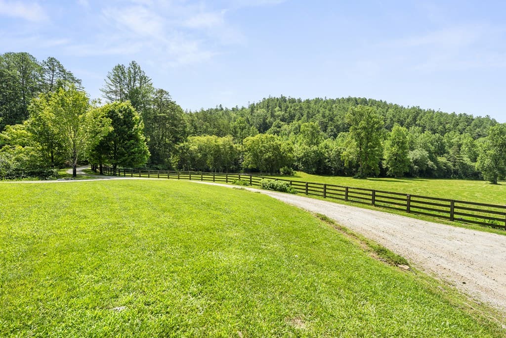 9883 Warwoman Road, Clayton GA 30525 - Photo