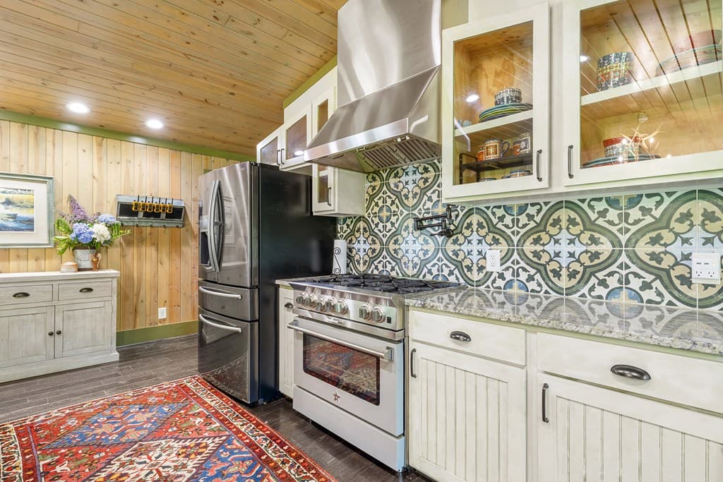 9883 Warwoman Road, Clayton GA 30525 - Photo