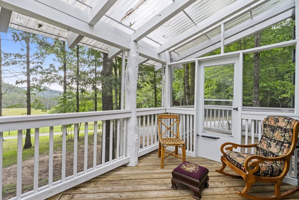 9883 Warwoman Road, Clayton GA 30525 - Photo