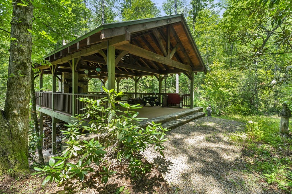 9883 Warwoman Road, Clayton GA 30525 - Photo