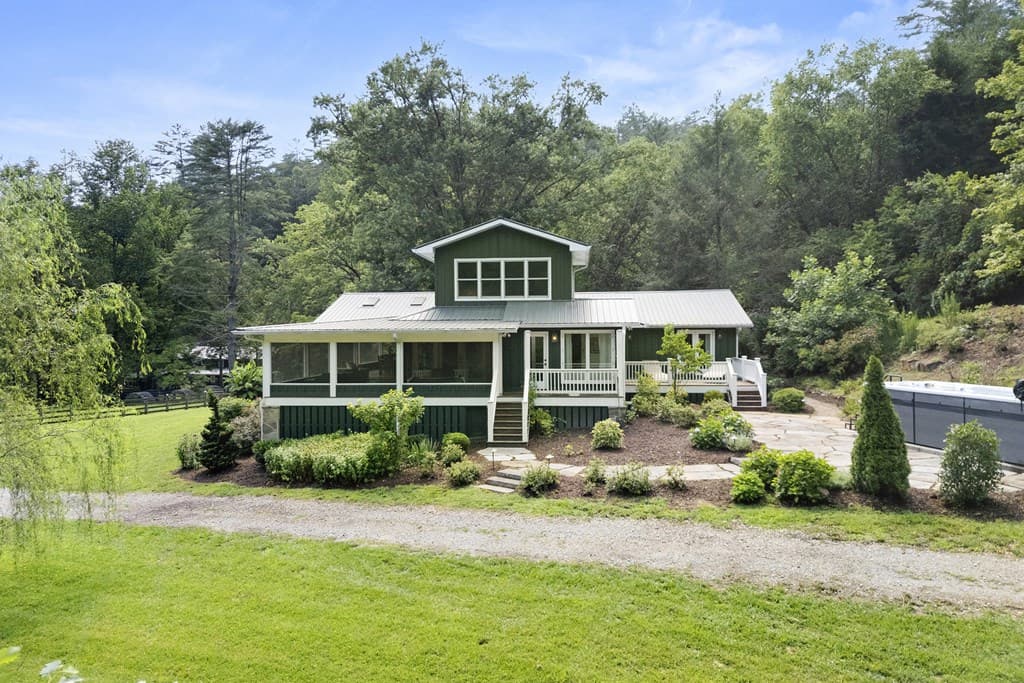 9883 Warwoman Road, Clayton GA 30525 - Photo