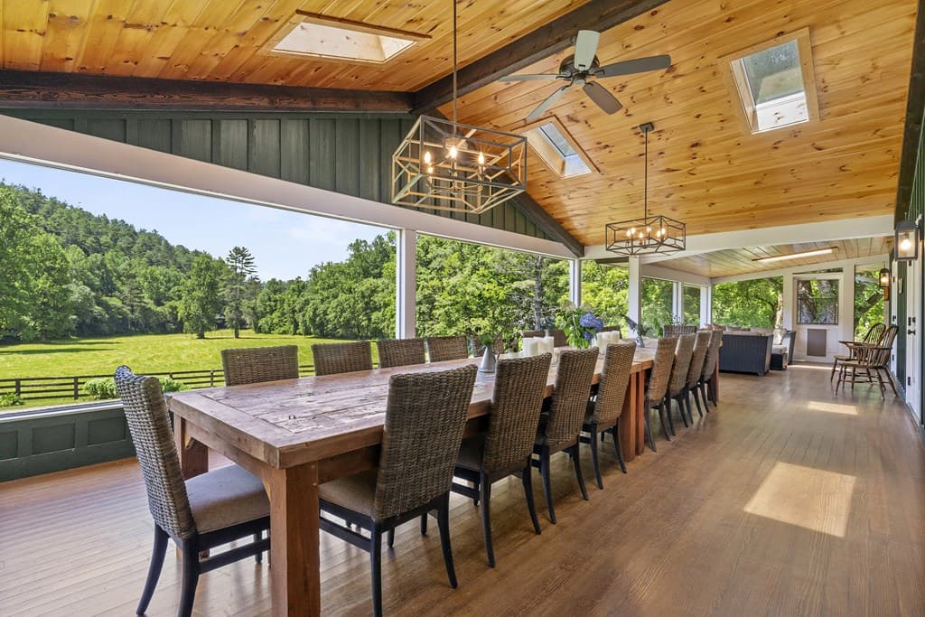 9883 Warwoman Road, Clayton GA 30525 - Photo