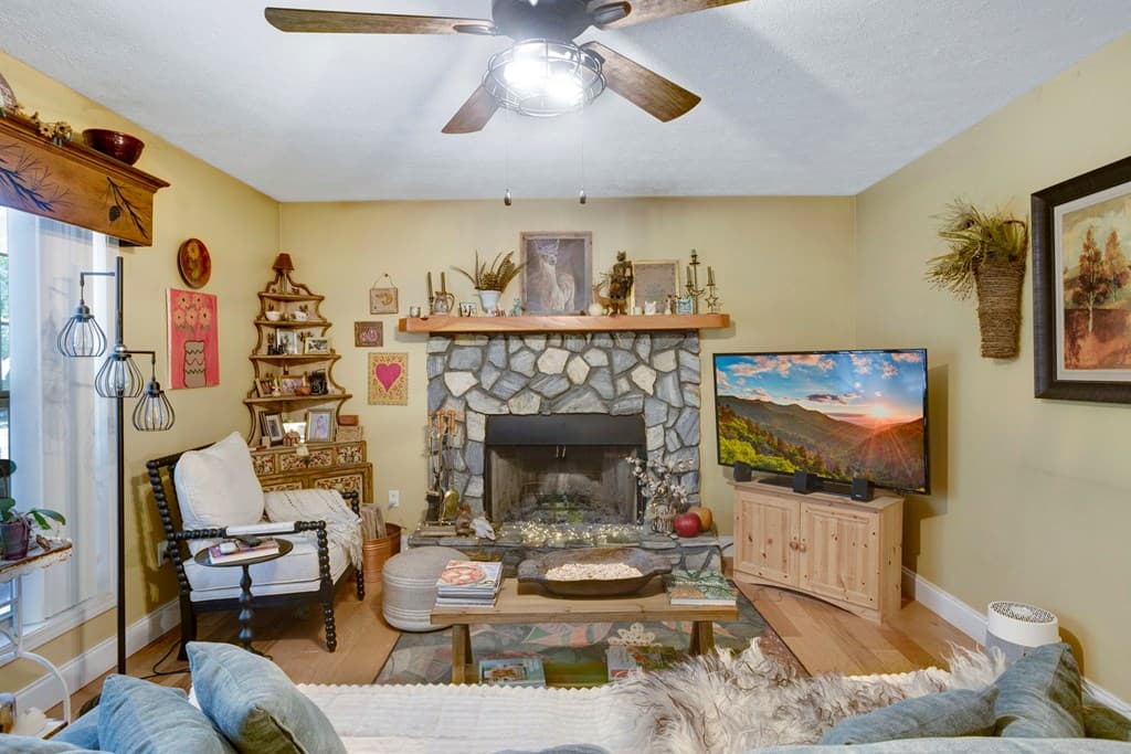 102 Tate Mill Ridge, Blairsville GA 30512 - Photo