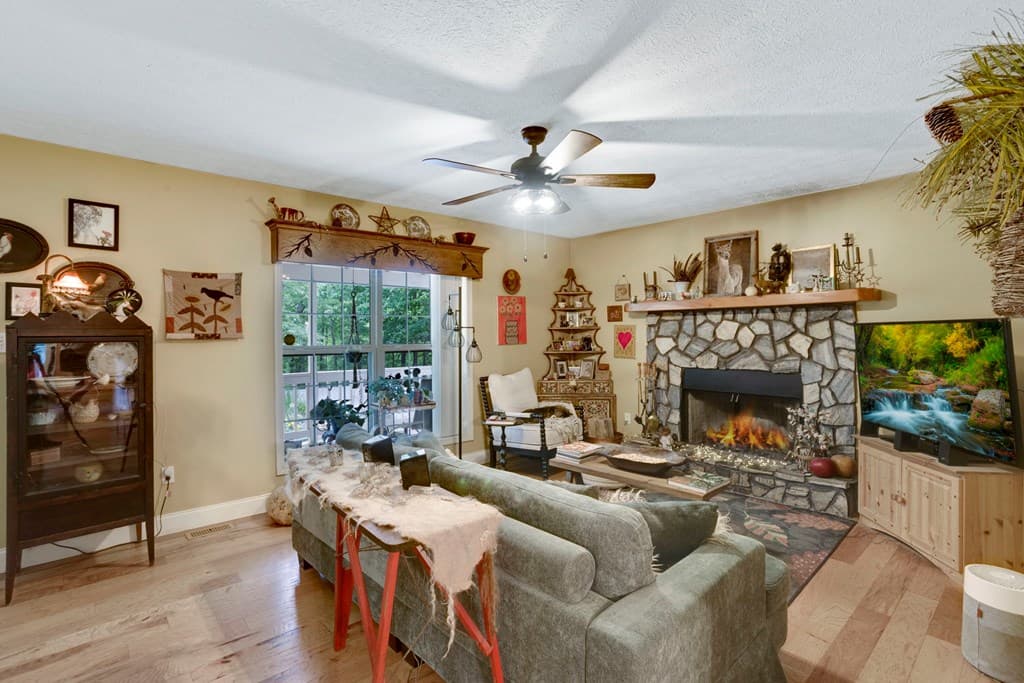 102 Tate Mill Ridge, Blairsville GA 30512 - Photo