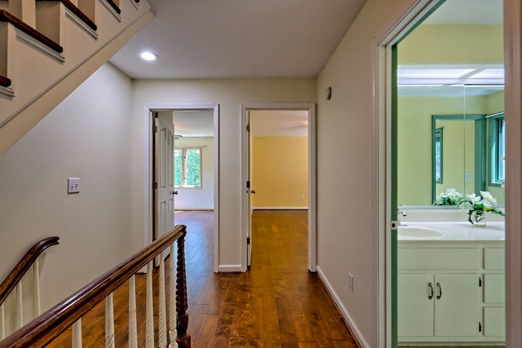 251 Quail Cove Lane, Brasstown NC 28902 - Photo