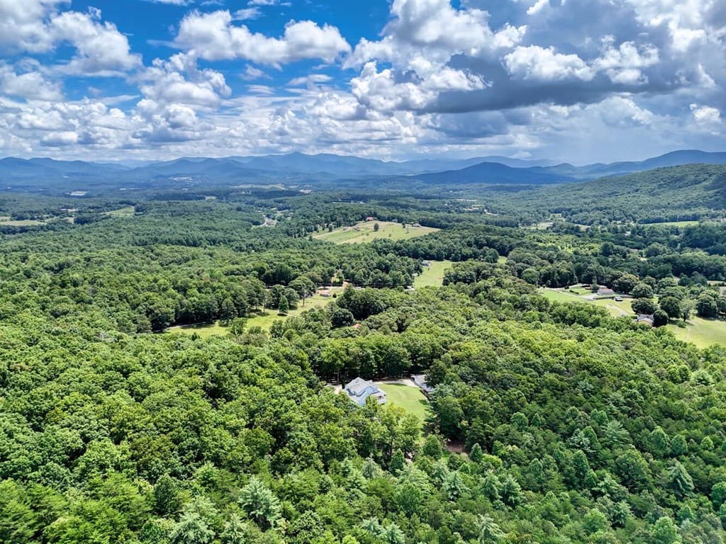 266 E Wright Road, Blairsville GA 30512 - Photo