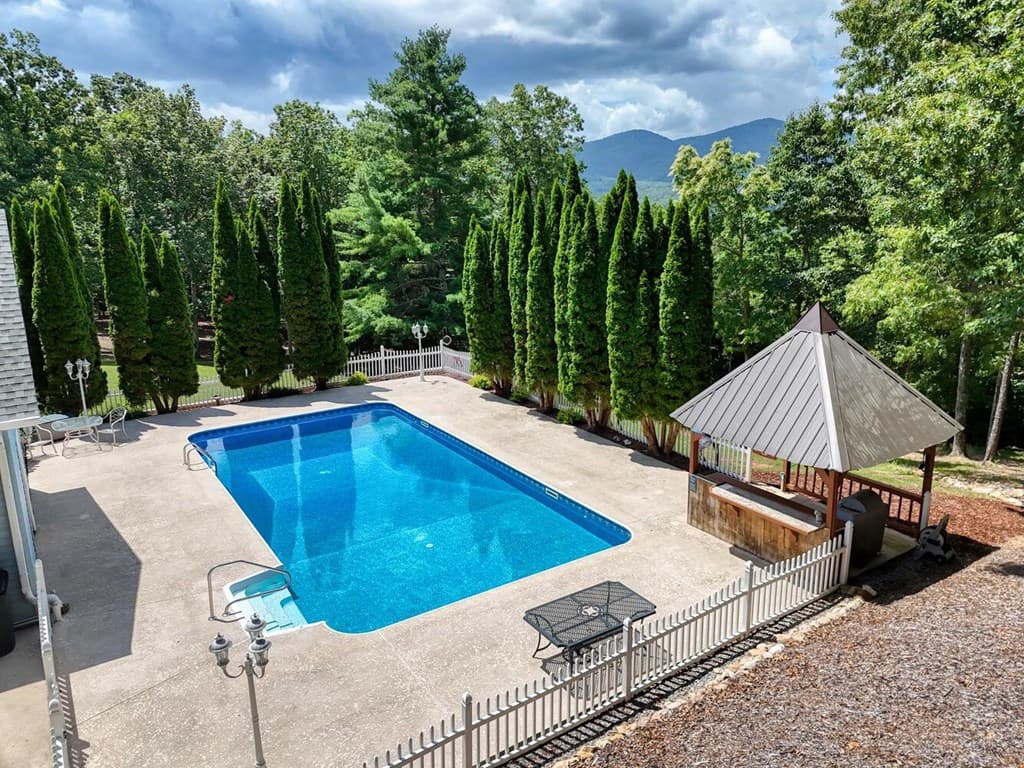 266 E Wright Road, Blairsville GA 30512 - Photo